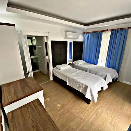 Lotus Hotel