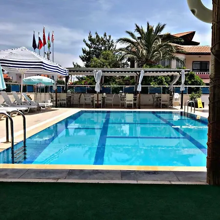 Hotel Lotus *